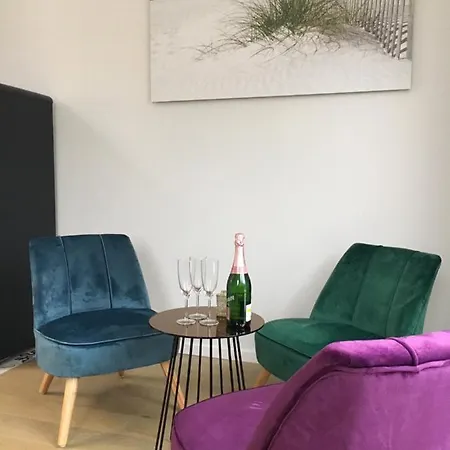 Fantastic Penthouse-apartment 72 Sqm 10min To Messe Apartment